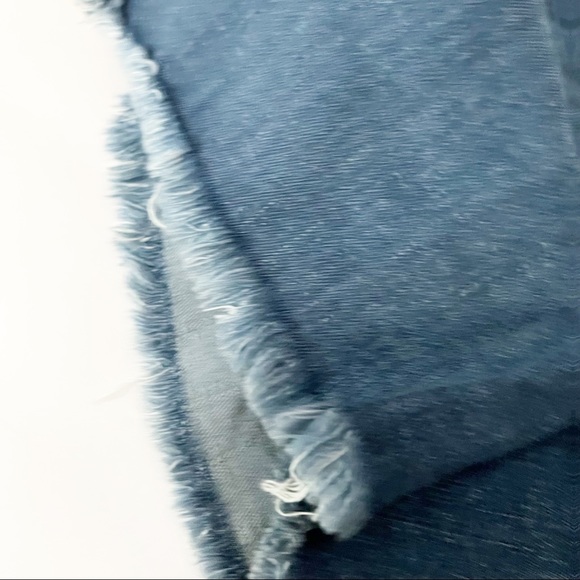 SEVEN7 fray hem denim WEEKEND SHORT shorts fringe edge NWT size‎ 4 - Picture 7 of 10